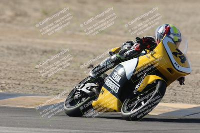 media/Jan-15-2026-Racers Edge (Thu) [[dfebeb70ab]]/2-A Group/Session 2 (Turns 9 and 8)/